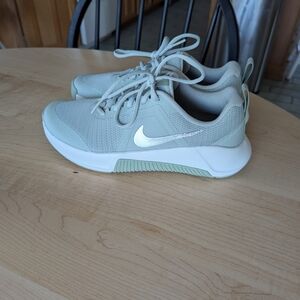 Nike Light Green Athletic Shoes